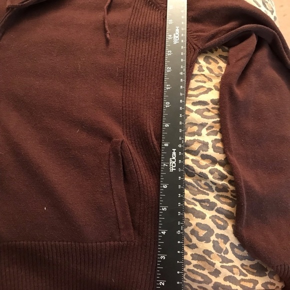The Limited size XL dark brown zip hooded sweater with pockets - Picture 6 of 10